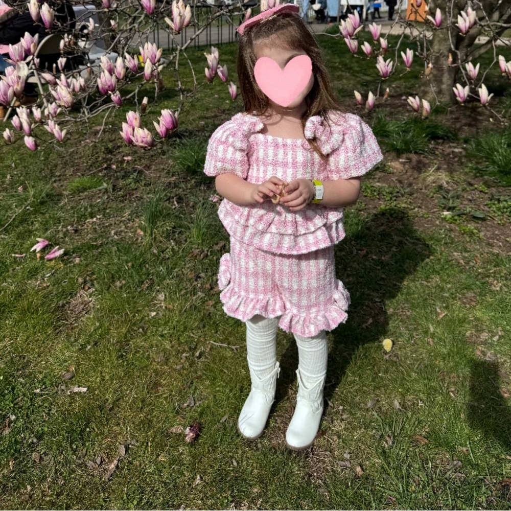 Girls' Pink Tweed Matching Set - Short Sleeve Top & Ruffle Shorts